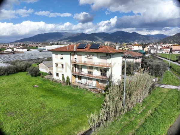 appartamento in vendita a Pescia
