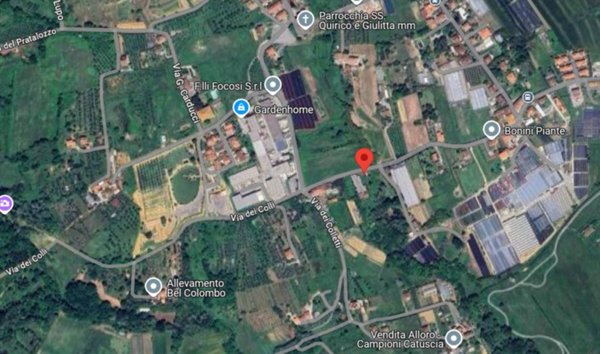 appartamento in vendita a Pescia in zona Veneri