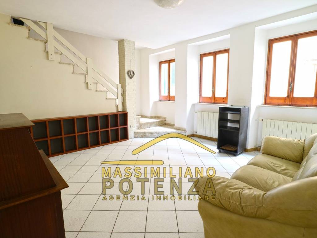 appartamento in vendita a Pescia