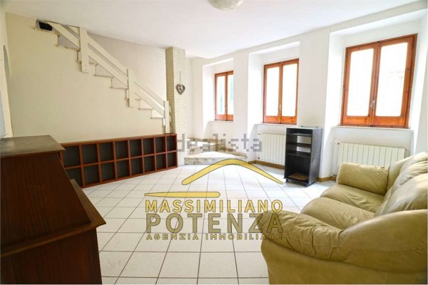 appartamento in vendita a Pescia
