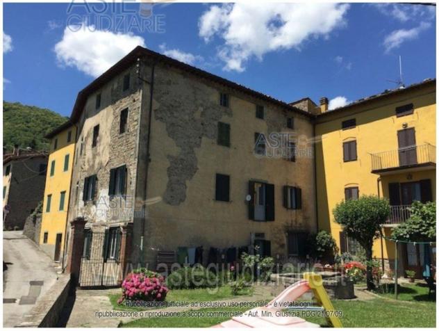 appartamento in vendita a Pescia in zona Vellano