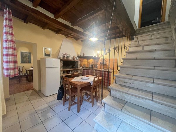 appartamento in vendita a Pescia