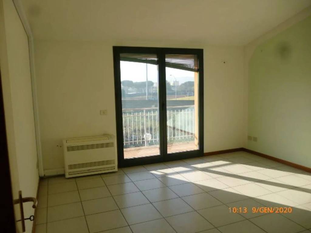 ufficio in vendita a Pescia