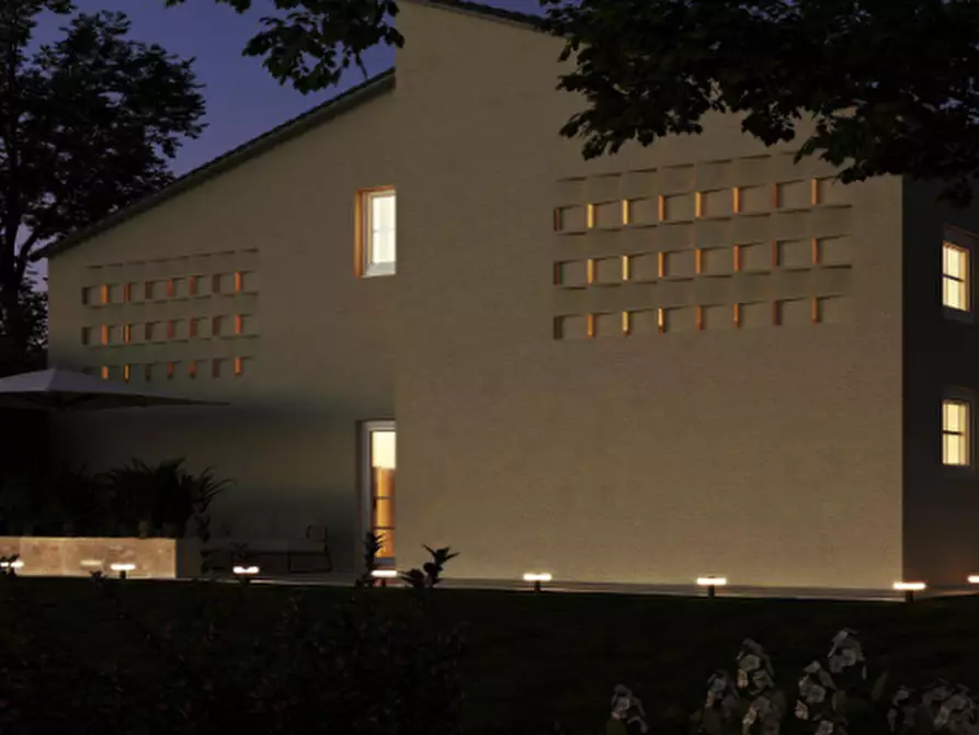 casa indipendente in vendita a Pescia
