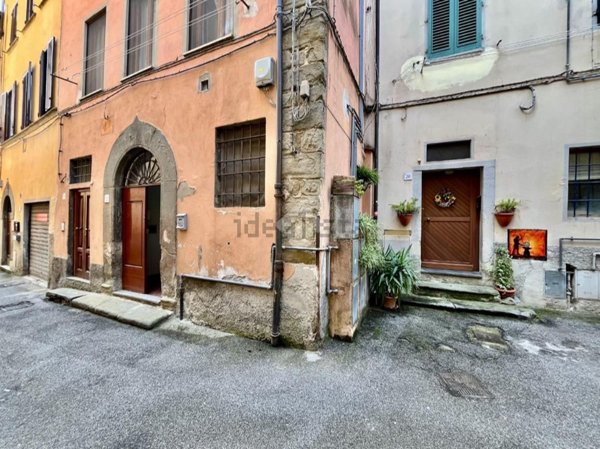 appartamento in vendita a Pescia