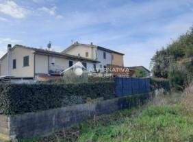 appartamento in vendita a Pescia