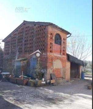 intera palazzina in vendita a Pescia