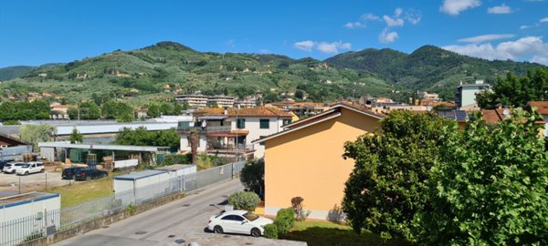 appartamento in vendita a Pescia