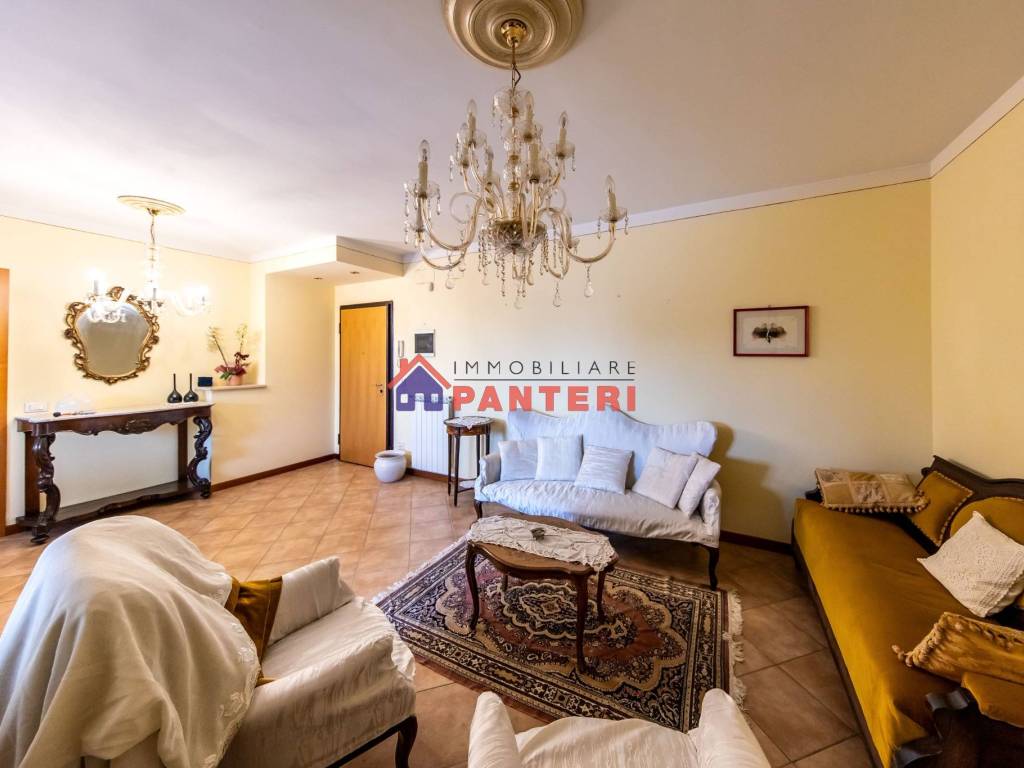 appartamento in vendita a Pescia