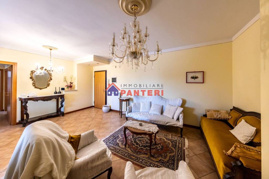 appartamento in vendita a Pescia