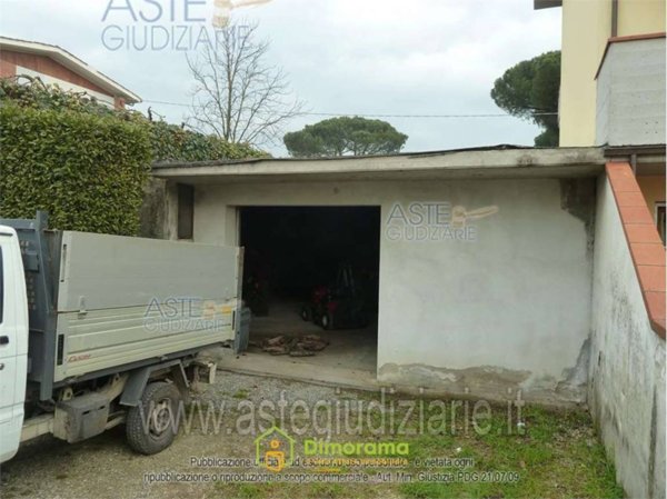 appartamento in vendita a Pescia