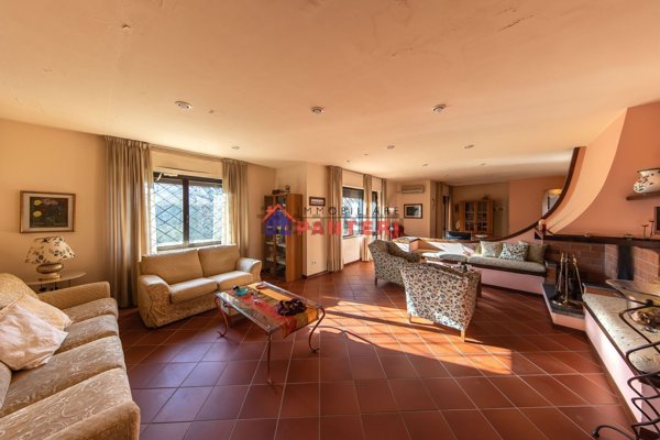 appartamento in vendita a Pescia