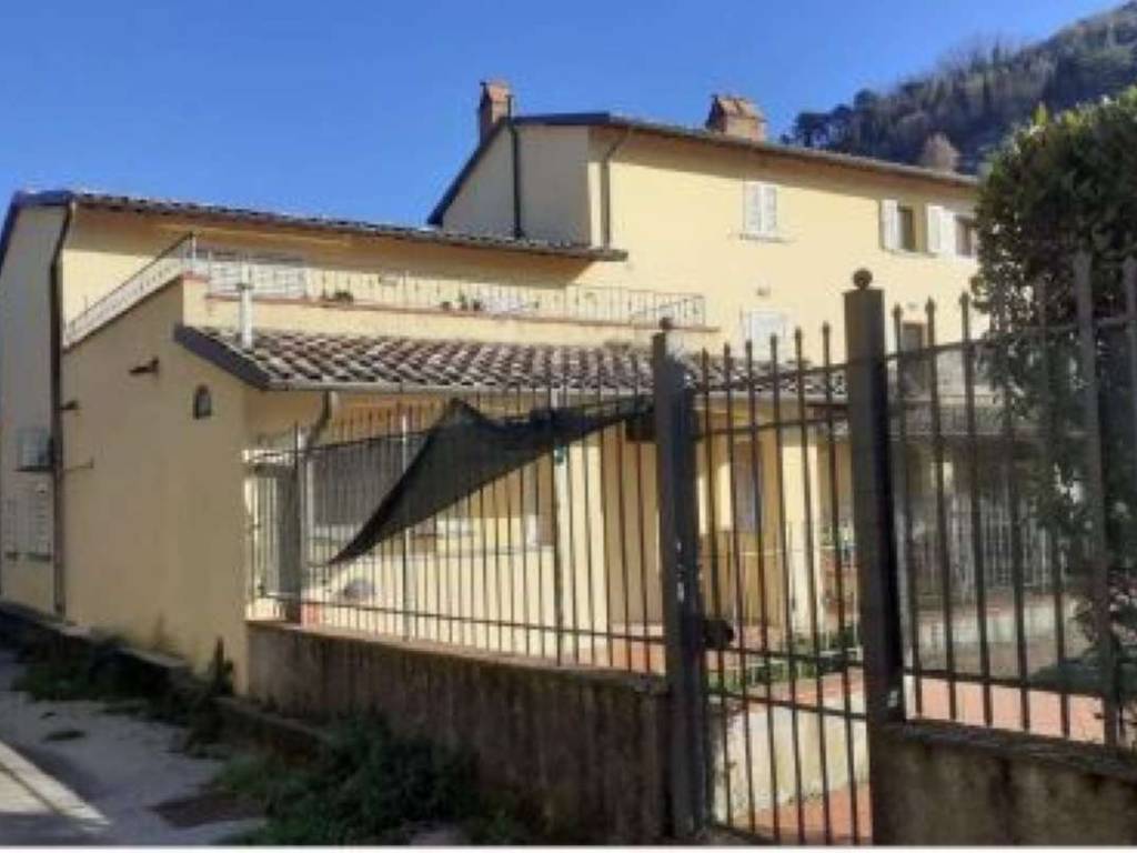appartamento in vendita a Pescia