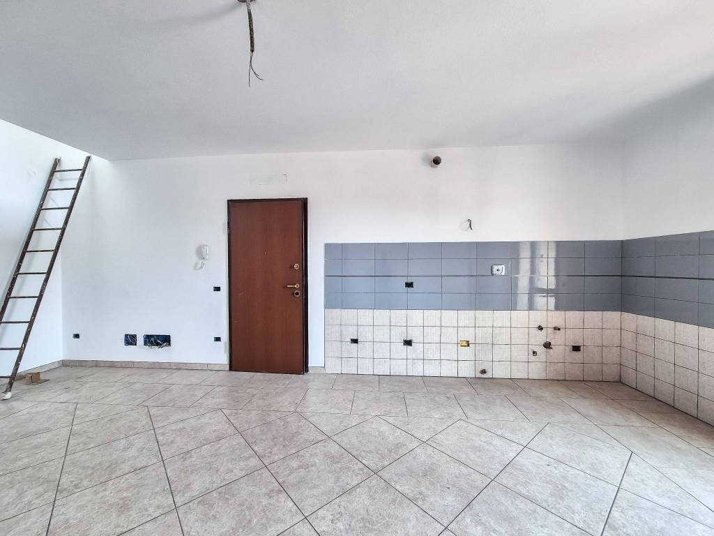 appartamento in vendita a Pescia in zona Pescia Morta
