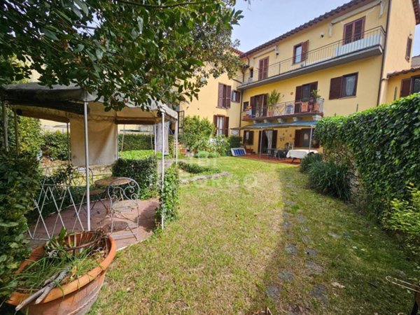 appartamento in vendita a Pescia