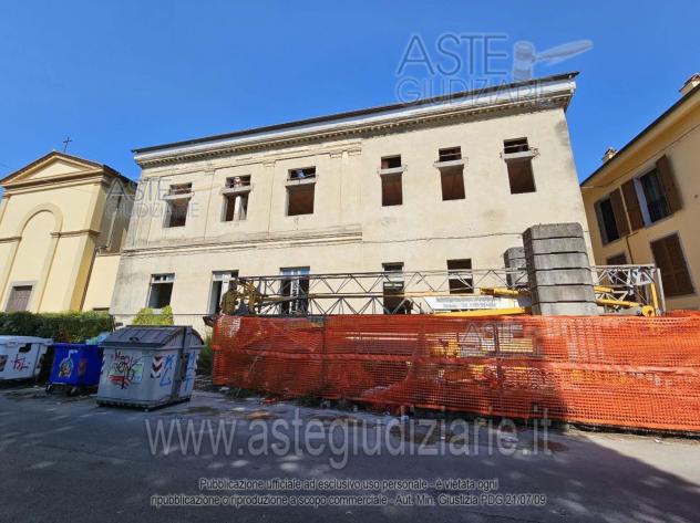 terreno edificabile in vendita a Pescia