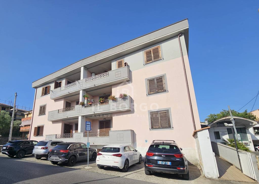 appartamento in vendita a Pescia
