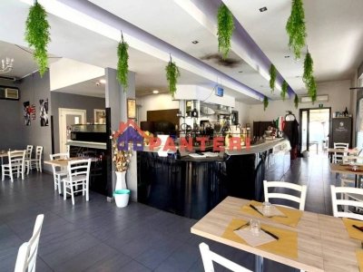 negozio in vendita a Pescia