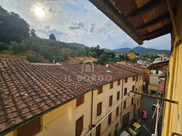 appartamento in vendita a Pescia