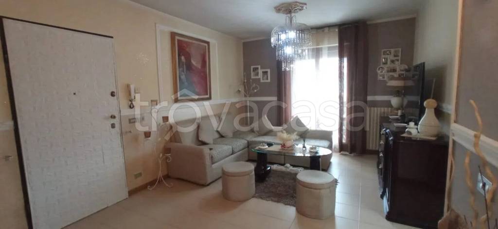 appartamento in vendita a Pescia in zona Castellare