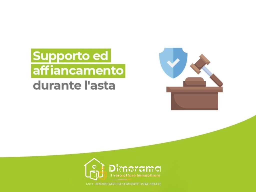 casa indipendente in vendita a Pescia in zona Veneri