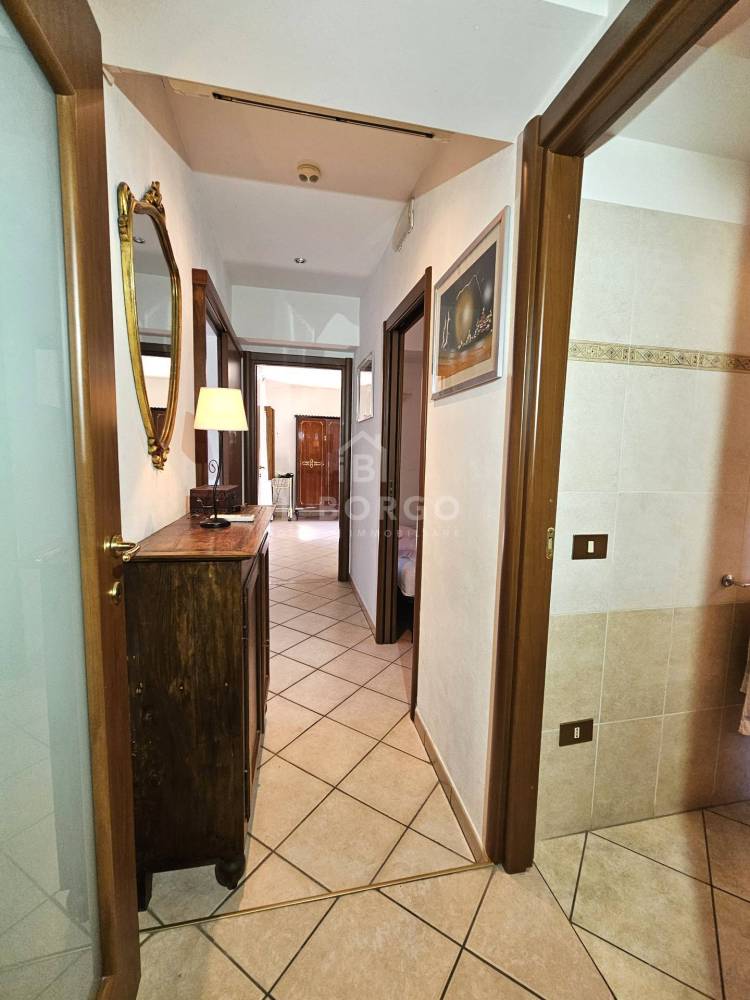 appartamento in vendita a Pescia in zona Collodi