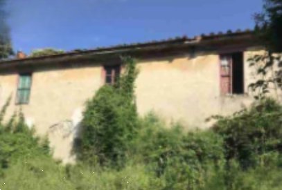casa indipendente in vendita a Pescia
