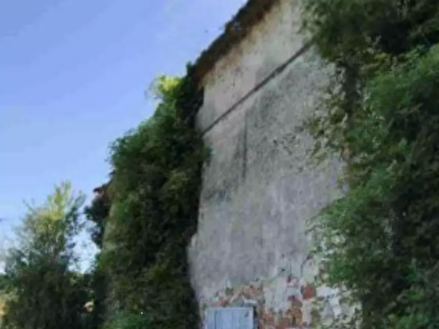 casa indipendente in vendita a Pescia in zona Veneri
