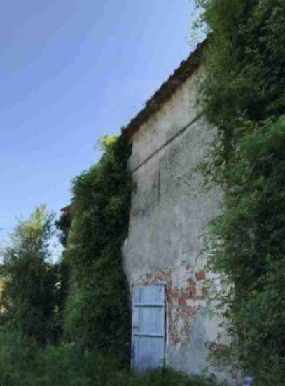 casa indipendente in vendita a Pescia in zona Veneri