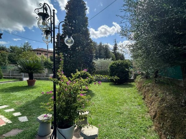 appartamento in vendita a Pescia