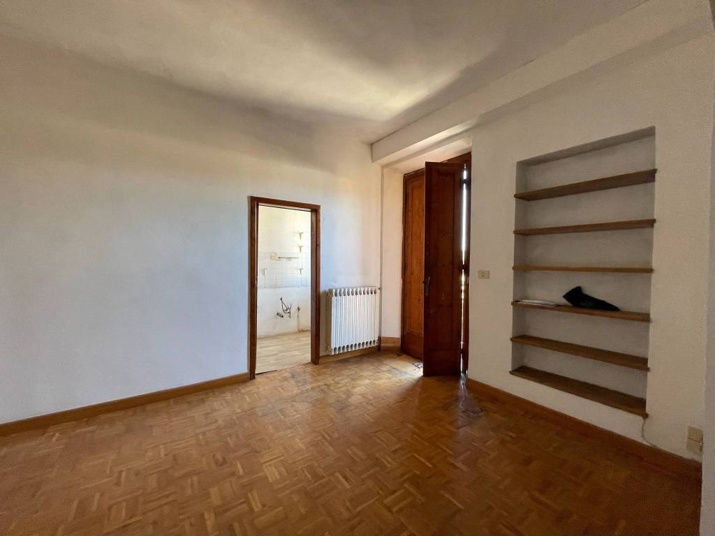appartamento in vendita a Pescia