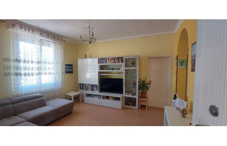 appartamento in vendita a Pescia in zona Pescia Morta