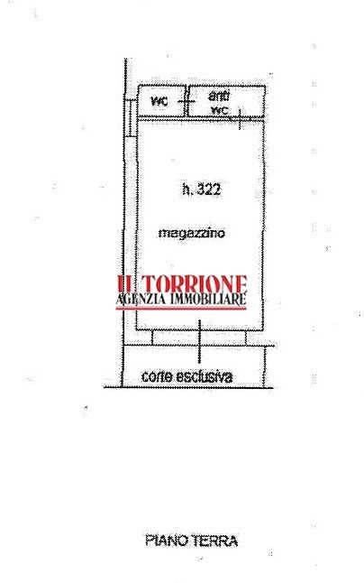 locale commerciale in vendita a Pescia
