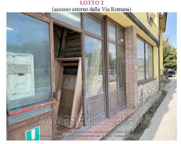 negozio in vendita a Pescia