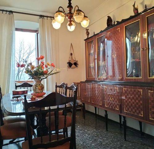 casa indipendente in vendita a Pescia in zona Vellano