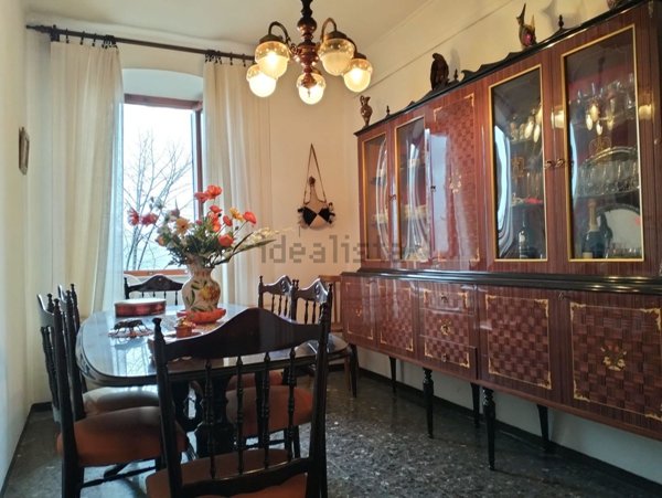 casa indipendente in vendita a Pescia in zona Vellano