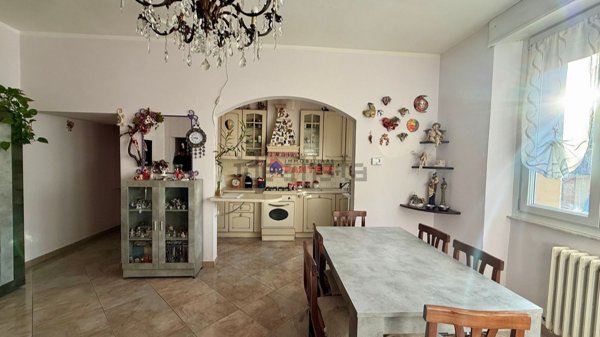 appartamento in vendita a Pescia