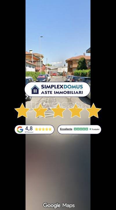 casa indipendente in vendita a Pescia