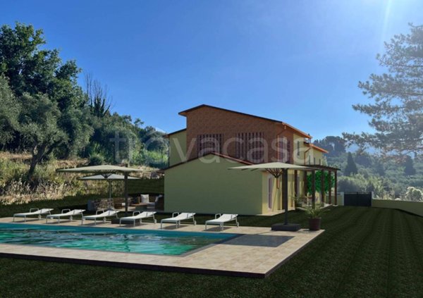 casa indipendente in vendita a Pescia in zona Collodi