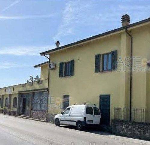 appartamento in vendita a Pescia