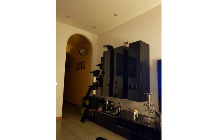 appartamento in vendita a Pescia in zona Pescia Morta