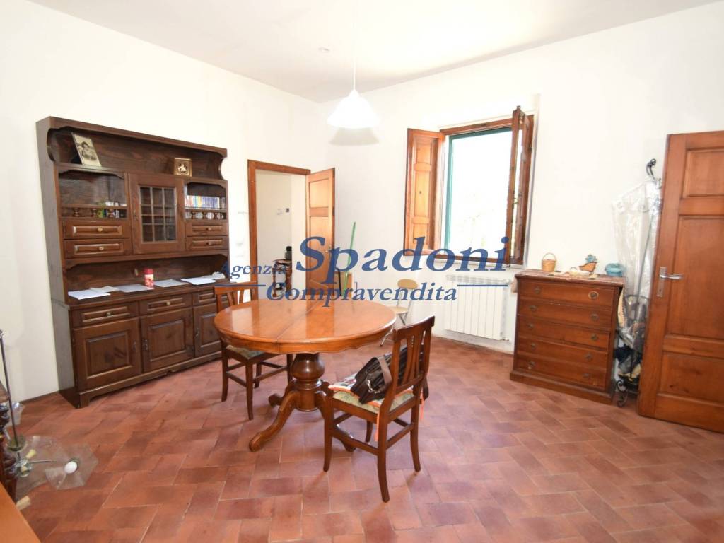 appartamento in vendita a Pescia