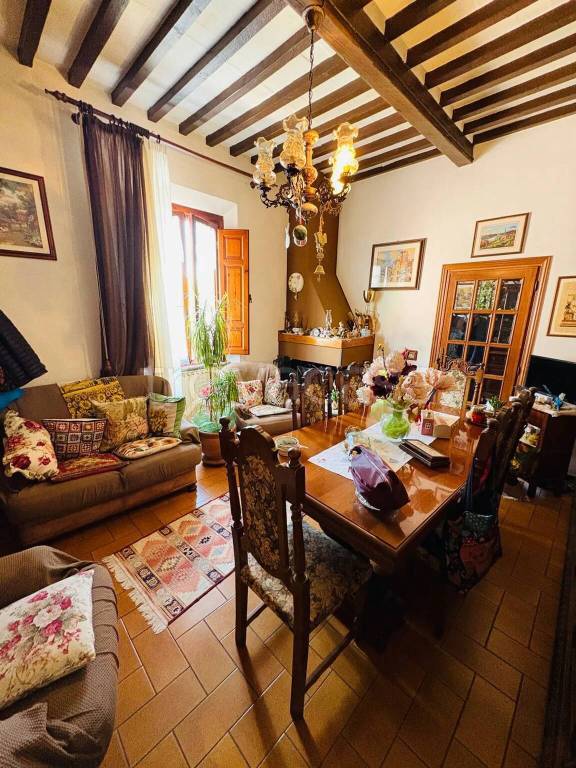 appartamento in vendita a Pescia