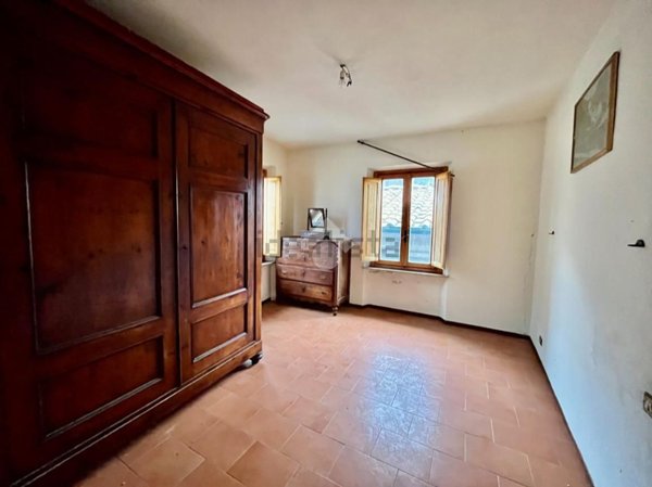 casa indipendente in vendita a Pescia in zona Collodi