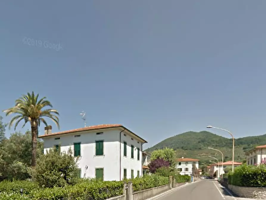 appartamento in vendita a Pescia in zona Collodi