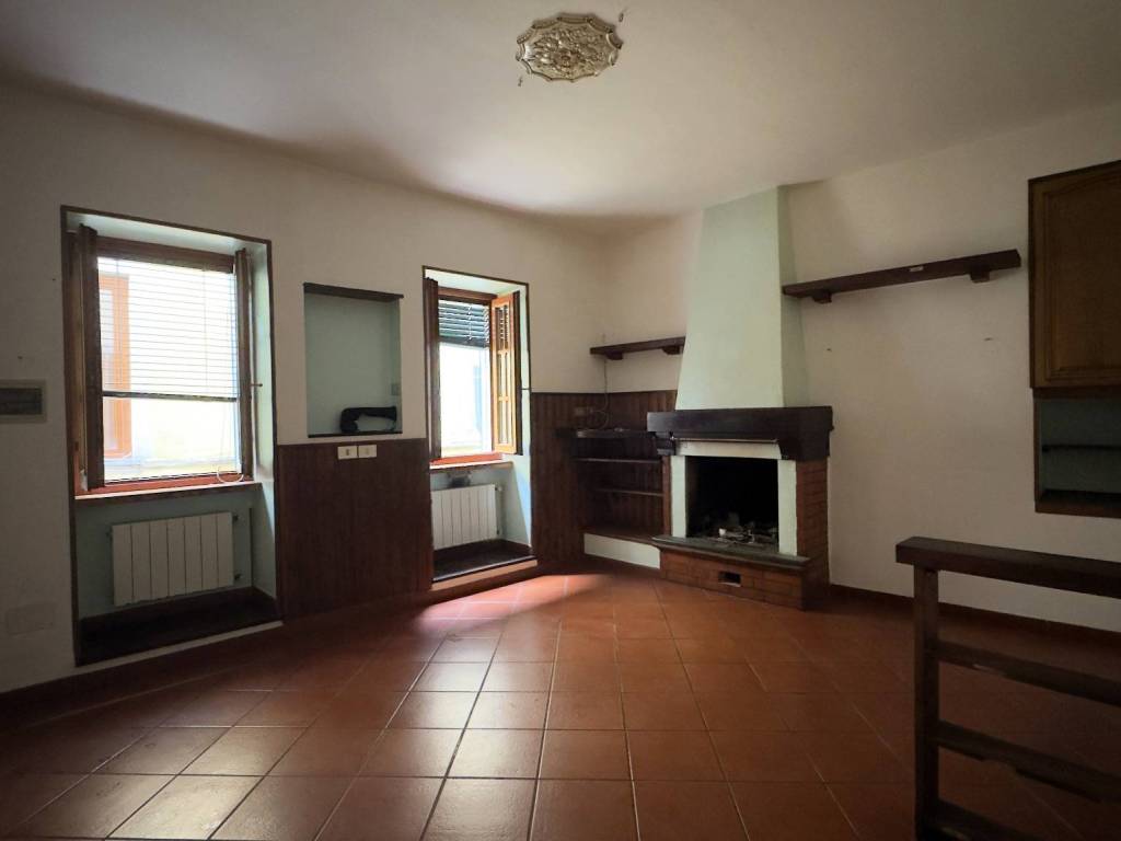 appartamento in vendita a Pescia