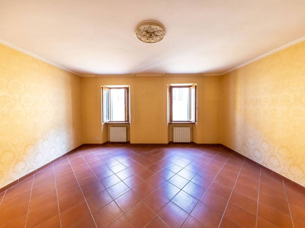 appartamento in vendita a Pescia