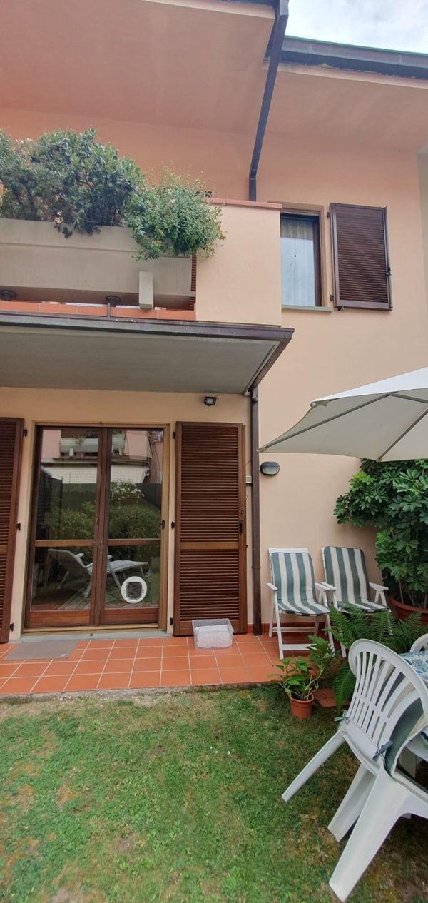 casa indipendente in vendita a Pescia in zona Collodi