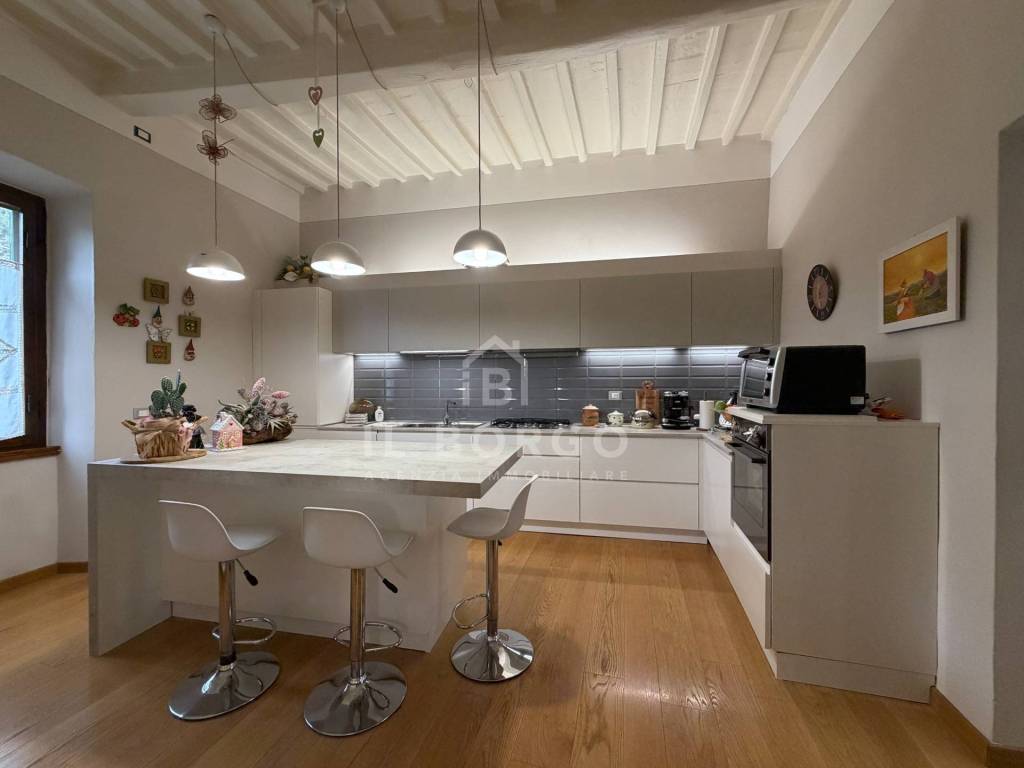 appartamento in vendita a Pescia