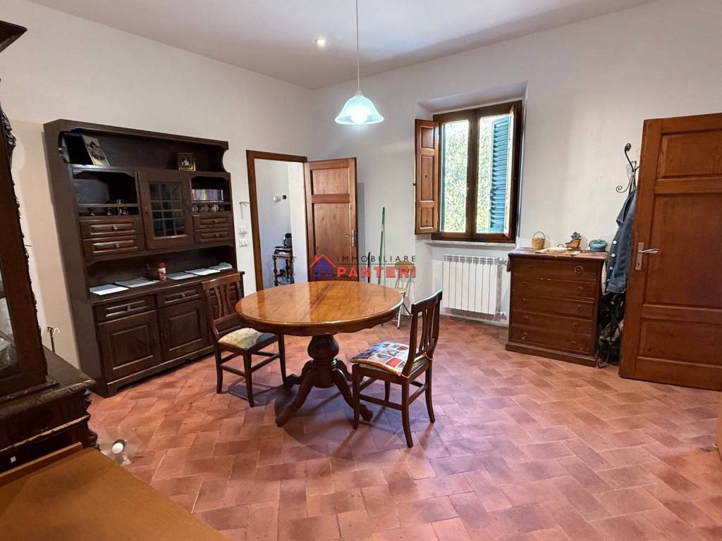 appartamento in vendita a Pescia